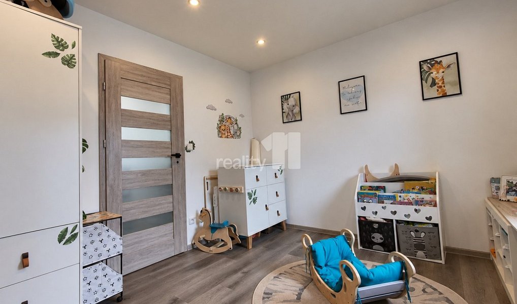 Prodej chaty/chalupy 114 m², Vinary – náhled fotky 23