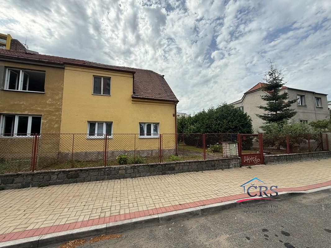 Prodej domu 142 m² s pozemkem 517 m² – fotografie 2