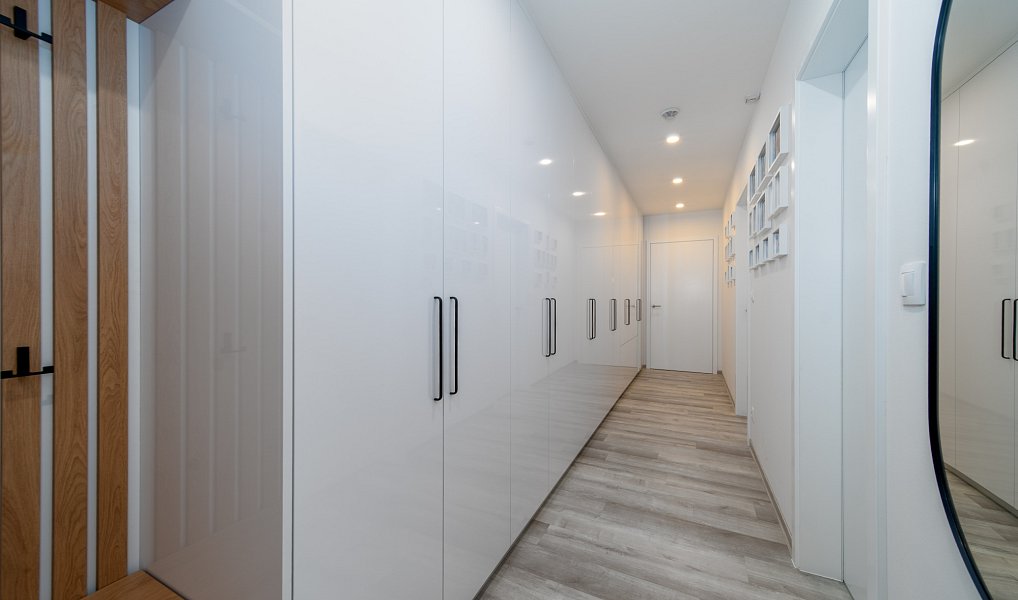 Prodej bytu 4+kk 144 m², Praha – náhled fotky 15