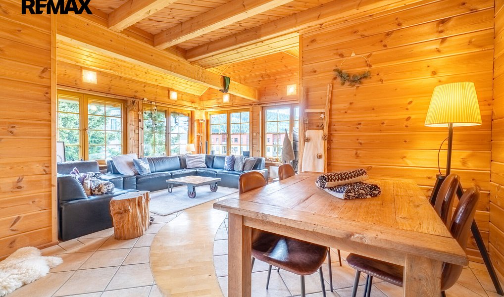 Prodej domu 195 m² s pozemkem 604 m², Loučná pod Klínovcem – náhled fotky 9