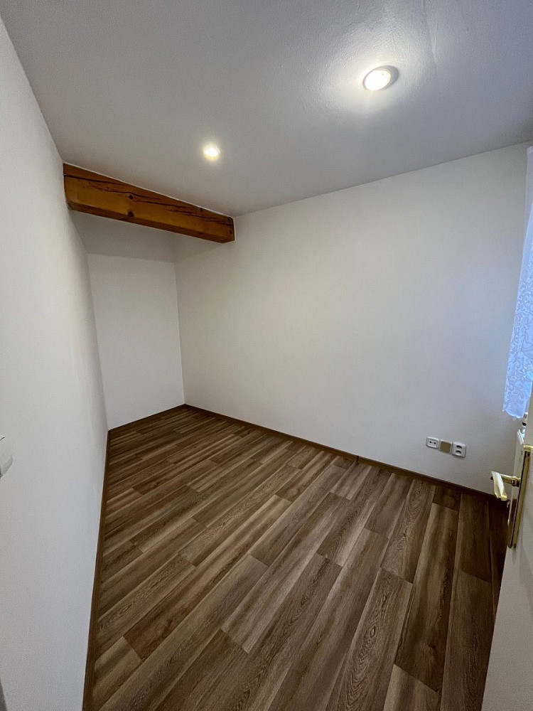 Pronájem bytu 2+kk 53 m² – pohled 4
