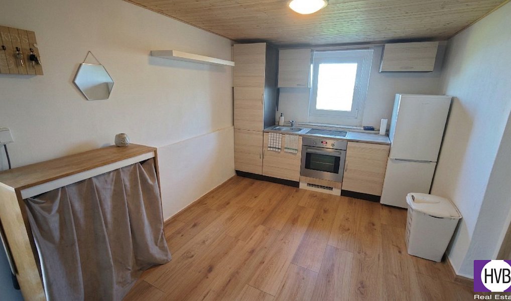 Prodej chaty/chalupy 75 m² s pozemkem 415 m², Hoštka – náhled fotky 12