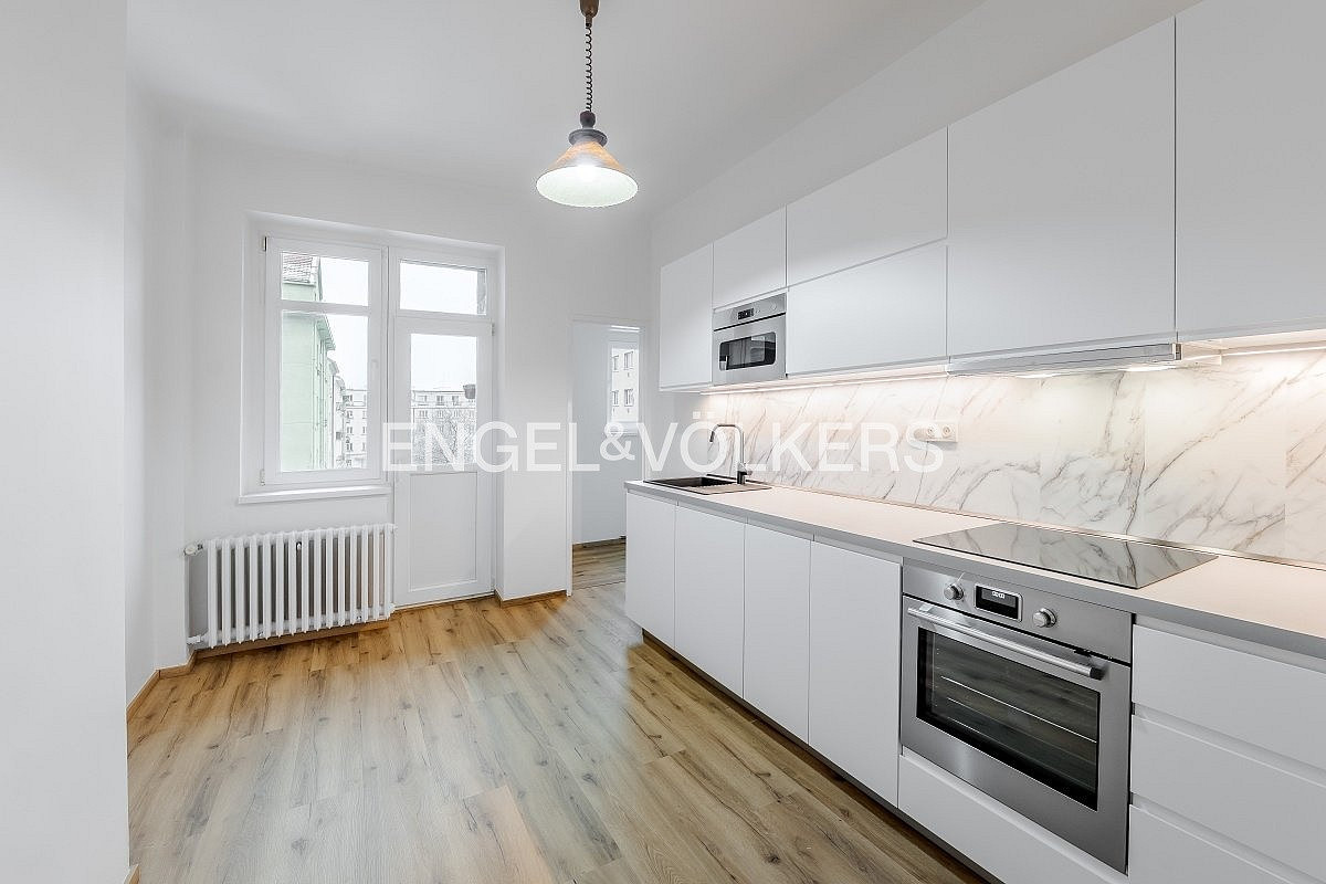 Pronájem bytu 2+1 87 m²