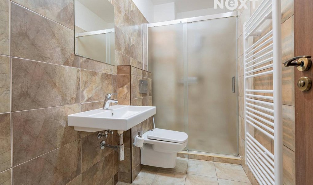 Prodej ubytovacího objektu 450 m², Mutěnice – náhled fotky 15