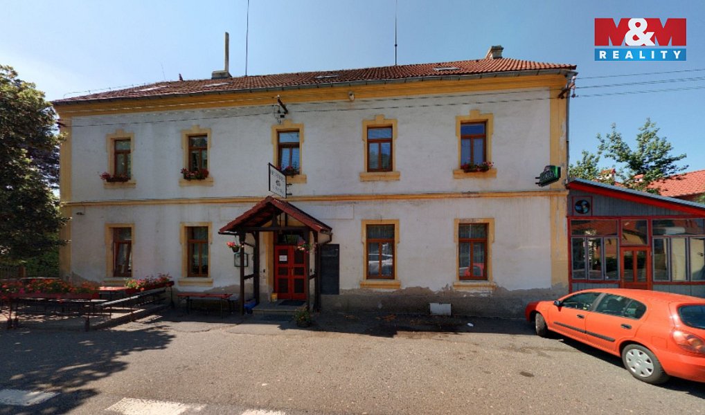 Prodej ubytovacího objektu 640 m², Želízy – náhled fotky 13