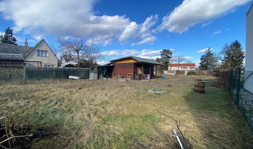 Prodej stavebního pozemku 701 m², Šestajovice – náhled fotky 2