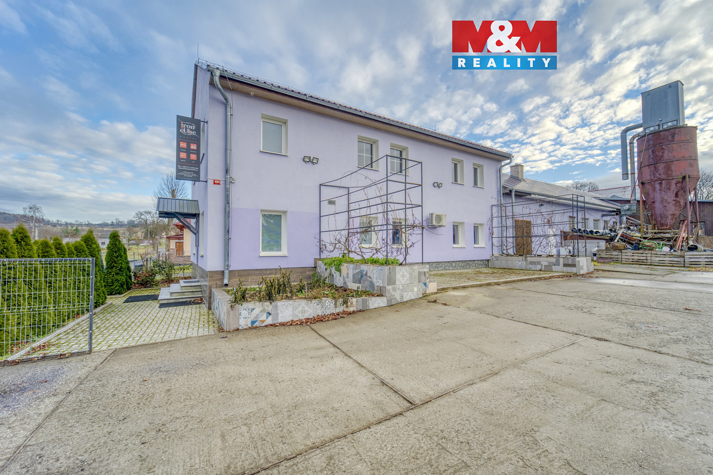 Prodej výrobních prostor 562 m²