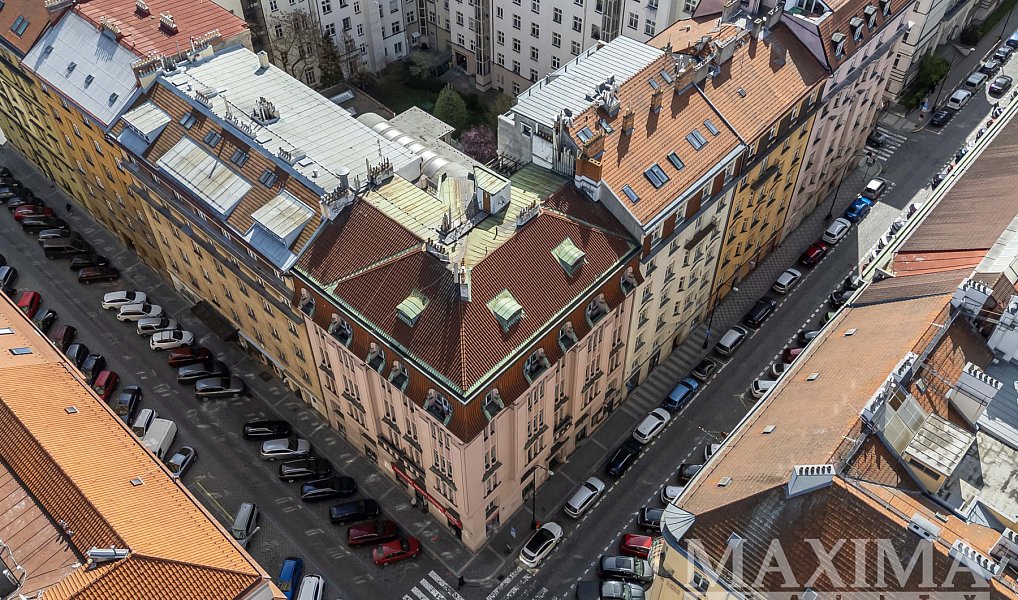 Prodej bytu 3+1 108 m², Praha – náhled fotky 29
