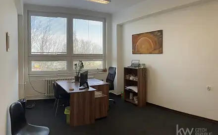 Pronájem kanceláře 21 m², Tovární, Český Krumlov - Domoradice