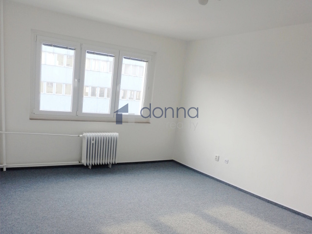 Pronájem bytu 2+1 52 m² – fotografie 3