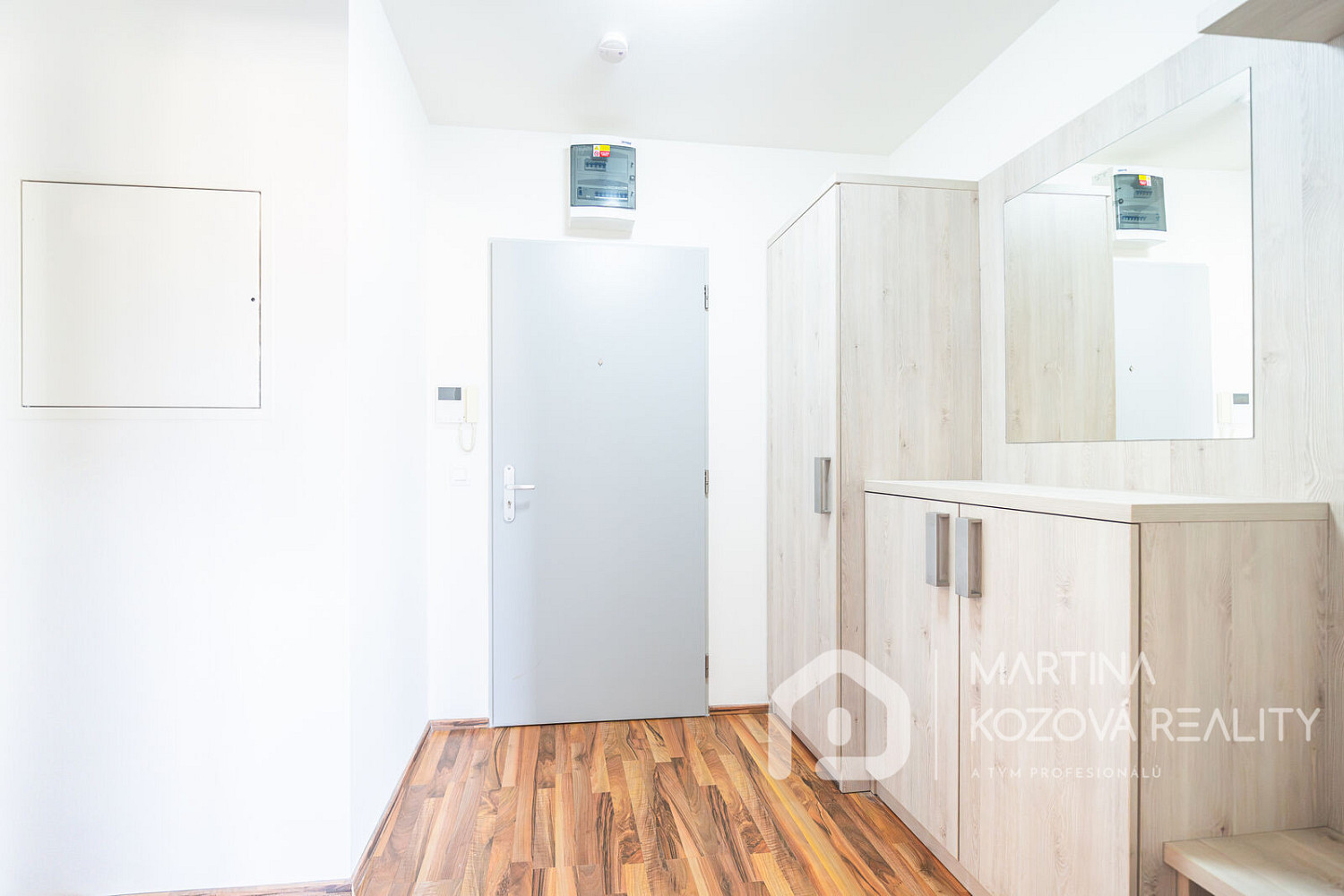 Pronájem bytu 2+kk 59 m² – fotografie 4