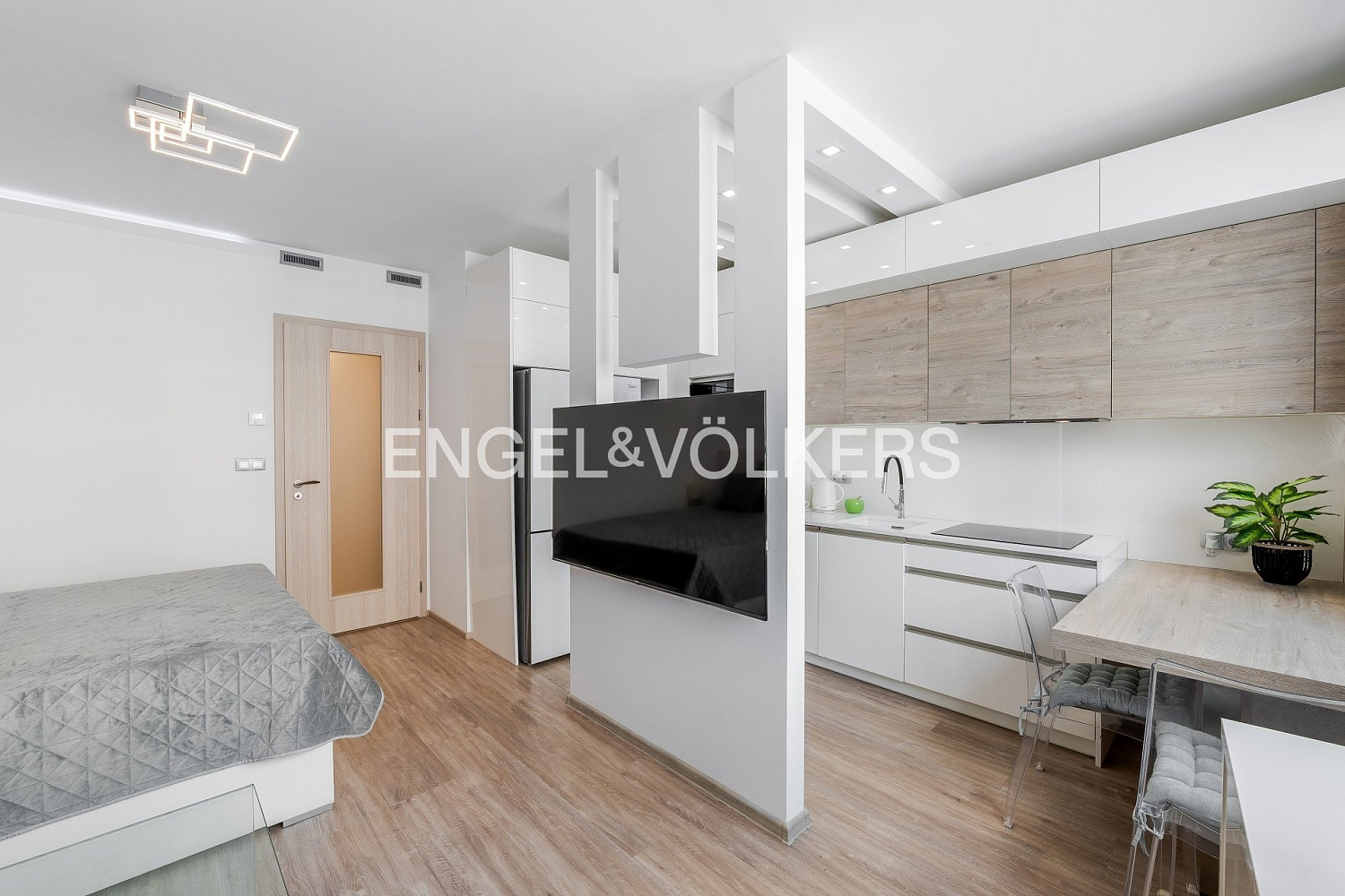 Pronájem bytu 1+kk 35 m² — photo 4