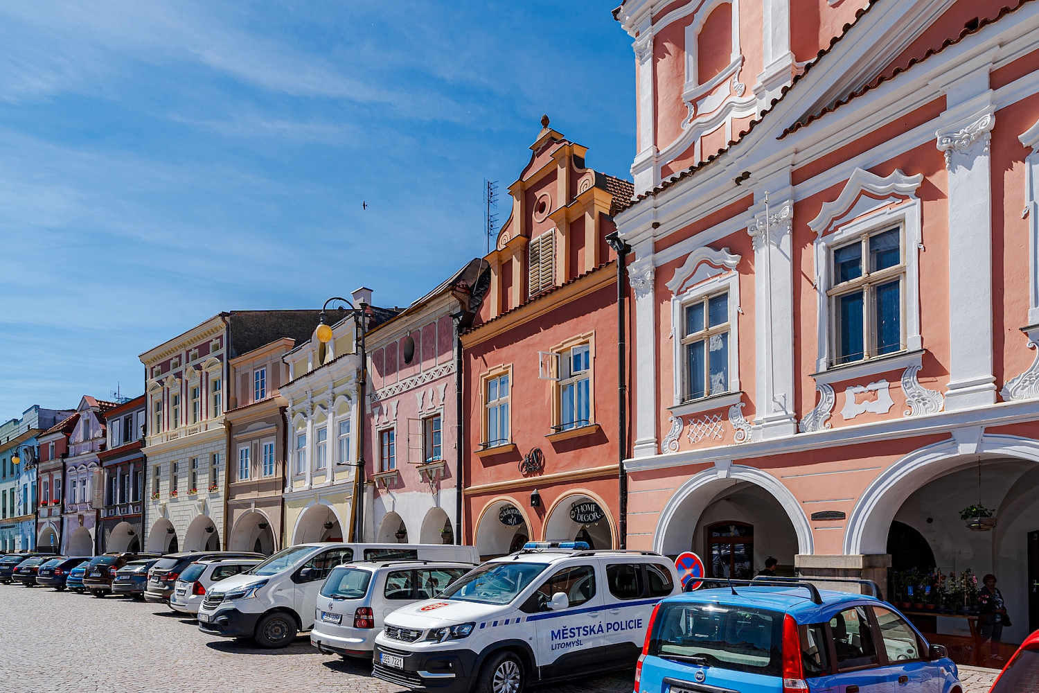 Prodej domu 459 m² s pozemkem 250 m² – pohled 3