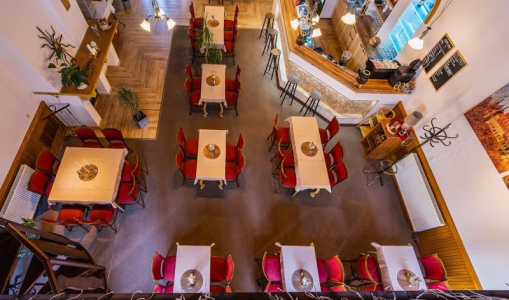 Pronájem restaurace 150 m², Opočno – náhled fotky 8