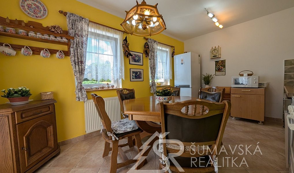 Prodej domu 121 m² s pozemkem 1 098 m², Vacov – náhled fotky 17
