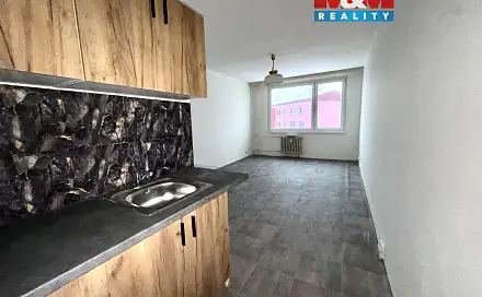 Prodej bytu 2+kk 40 m², Dukelských hrdinů, Krupka - Maršov, okres Teplice