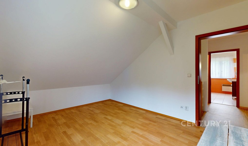 Prodej domu 143 m² s pozemkem 2 000 m², Nošovice – náhled fotky 33