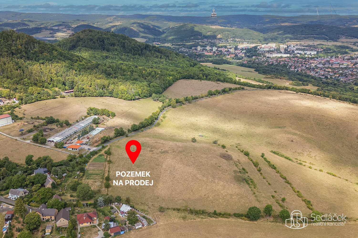Prodej stavebního pozemku 10 940 m² – fotografie 5