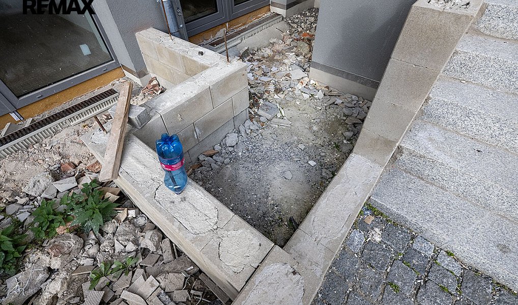 Pronájem bytu 3+kk 78 m², Strakonice – náhled fotky 26