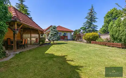 Prodej domu 200 m² s pozemkem 1 164 m², Nevřeň, okres Plzeň-sever