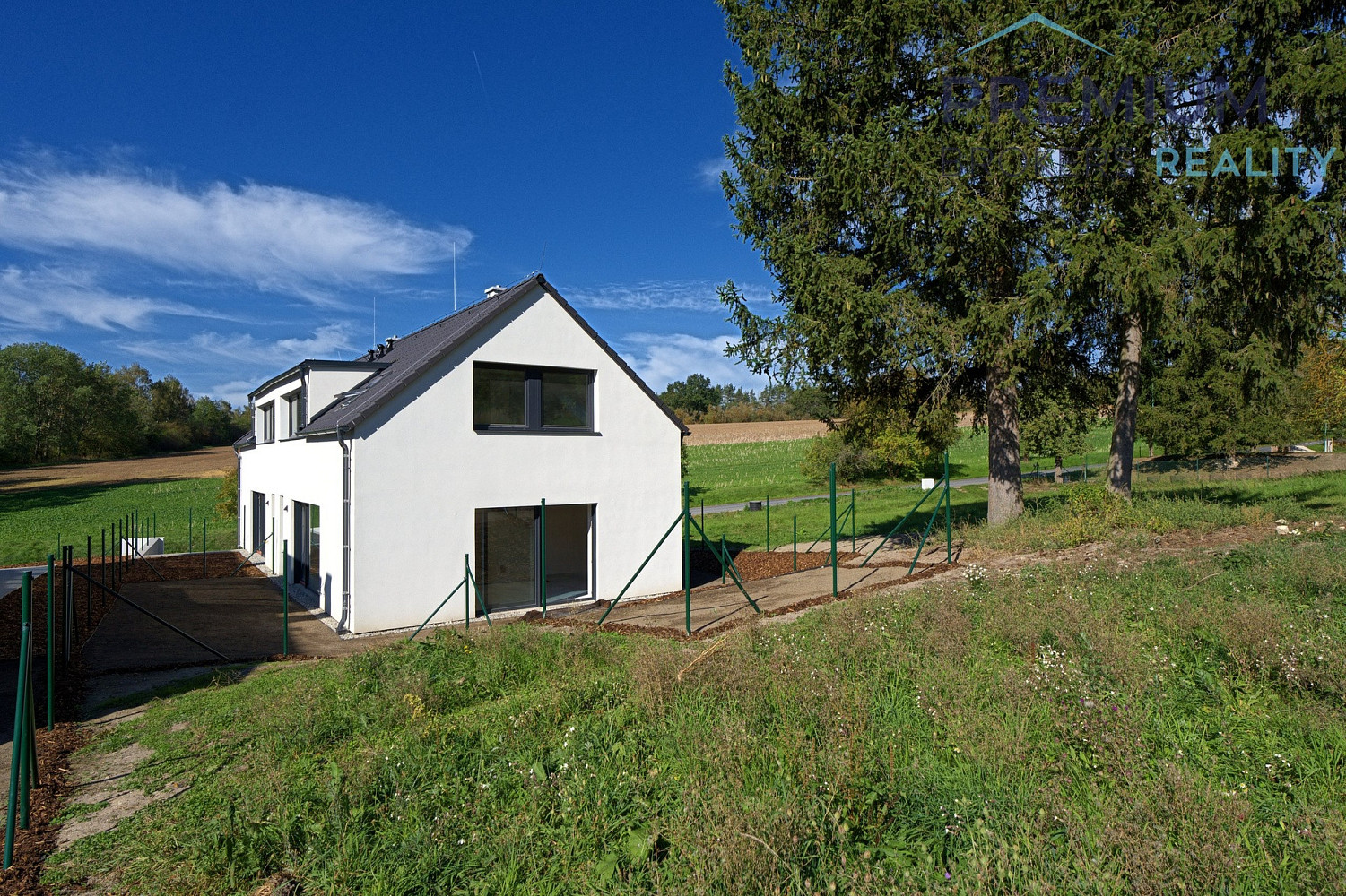 Prodej domu 102 m² s pozemkem 192 m²