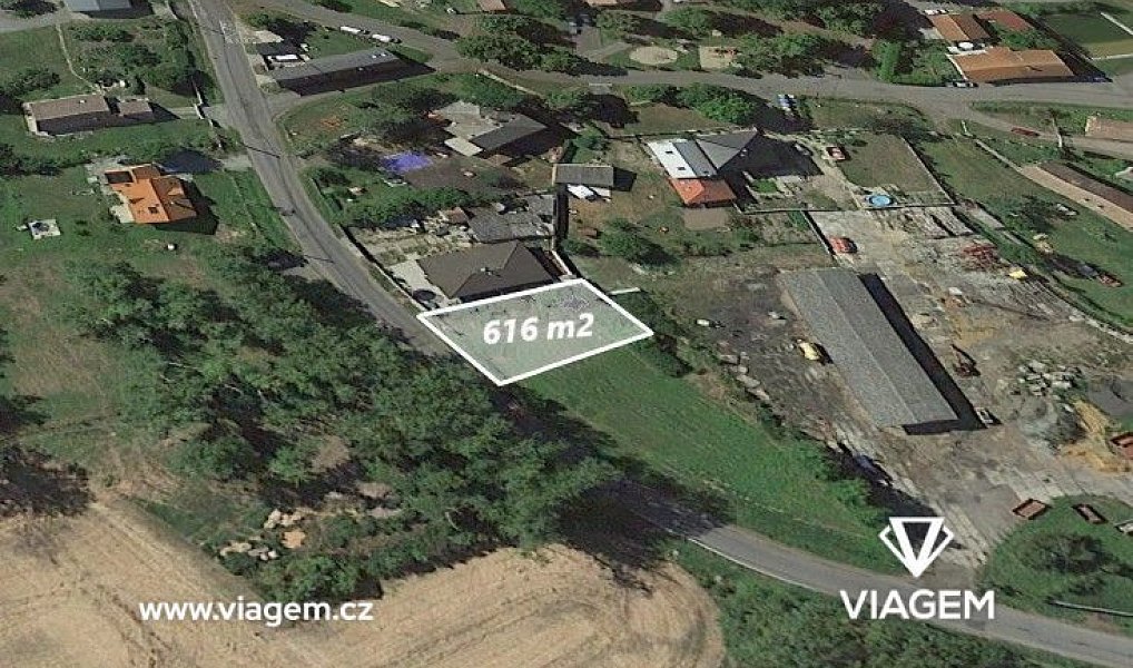 Prodej stavebního pozemku 616 m², Dobrovice – fotka 1 z 6