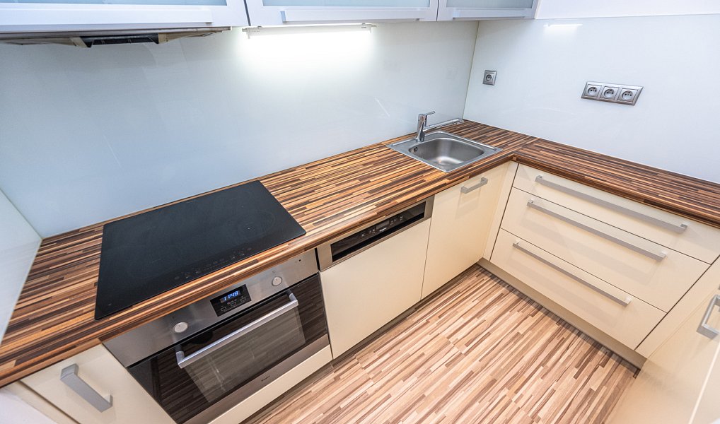 Pronájem bytu 3+1 71 m², Praha – náhled fotky 4