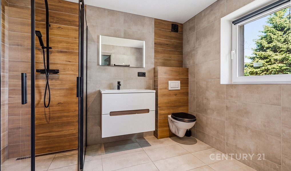 Prodej domu 90 m² s pozemkem 125 m², Nové Město pod Smrkem – fotka 1 z 20