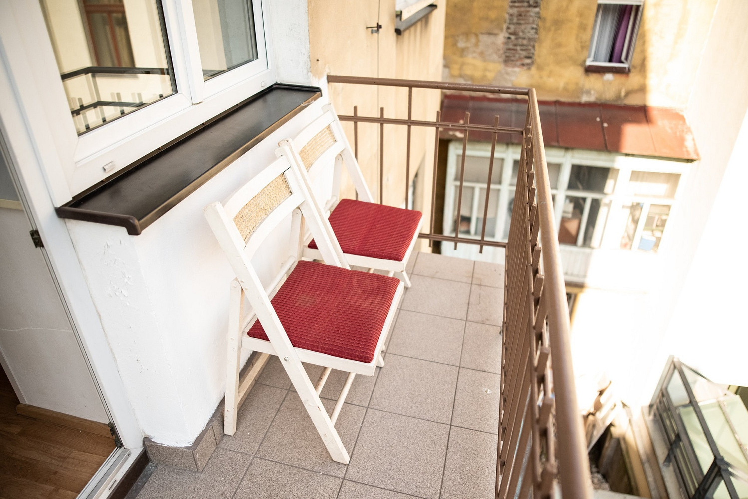 Pronájem bytu 2+kk 63 m² – fotografie 2