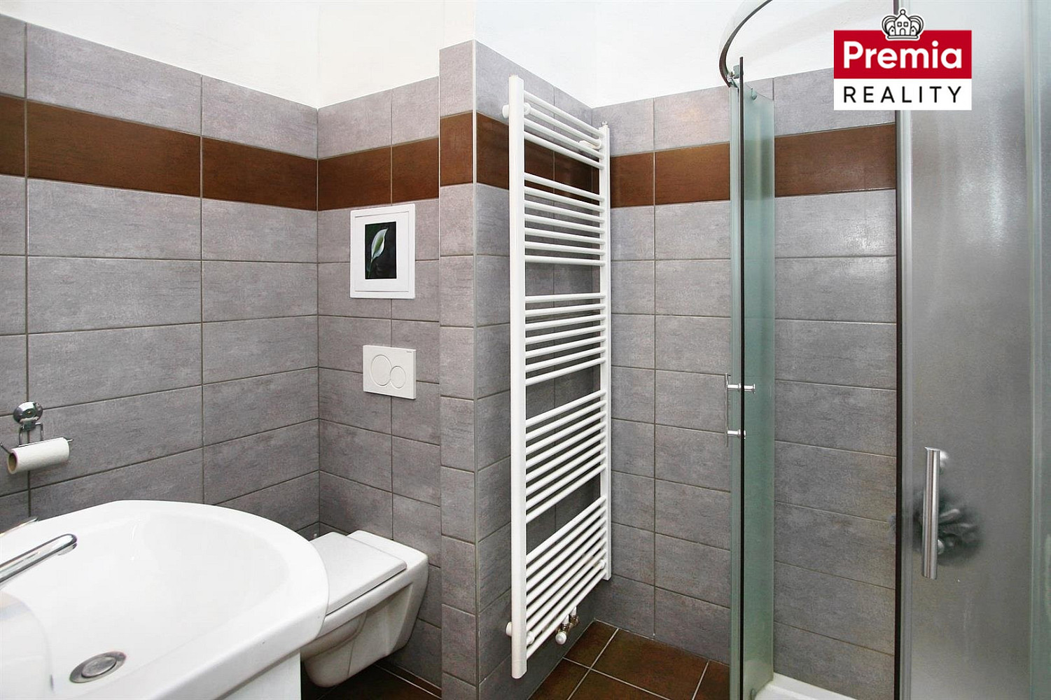 Pronájem bytu 1+kk 38 m² – fotografie 3