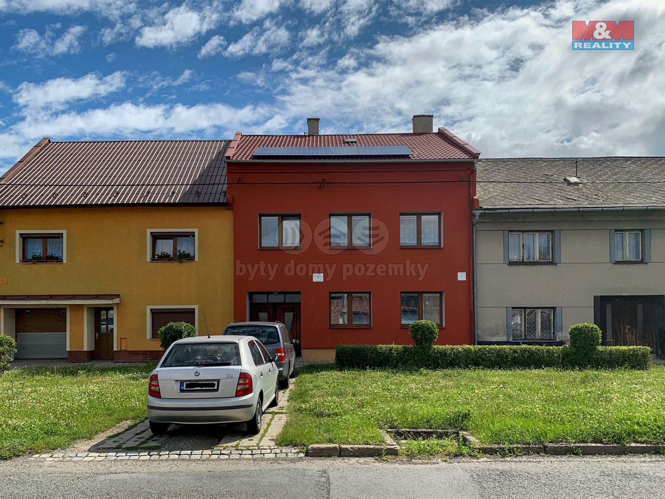 Prodej domu 250 m² s pozemkem 1 268 m²