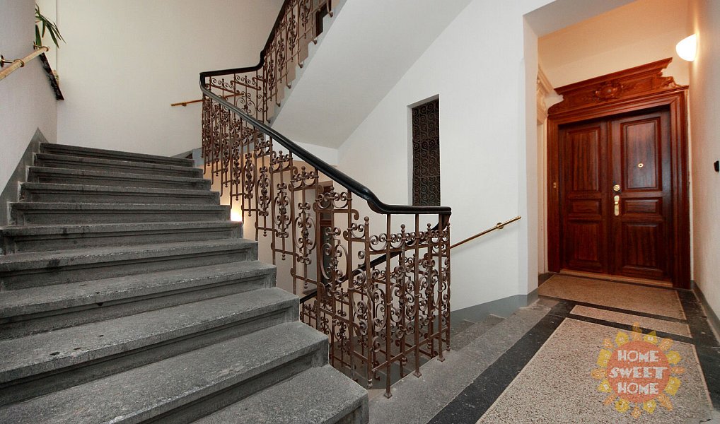 Pronájem bytu 3+1 108 m², Praha – náhled fotky 13