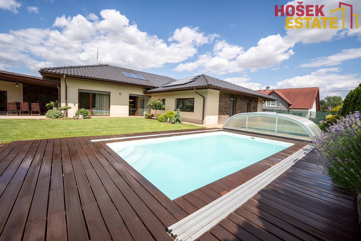 Prodej domu 240 m² s pozemkem 1 133 m² – fotografie 3