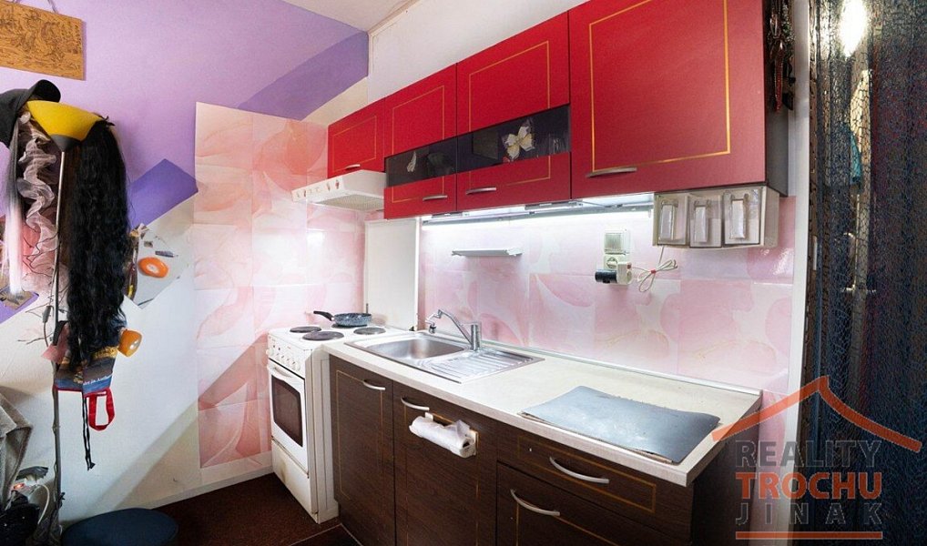 Prodej bytu 1+kk 30 m², Pardubice – náhled fotky 2