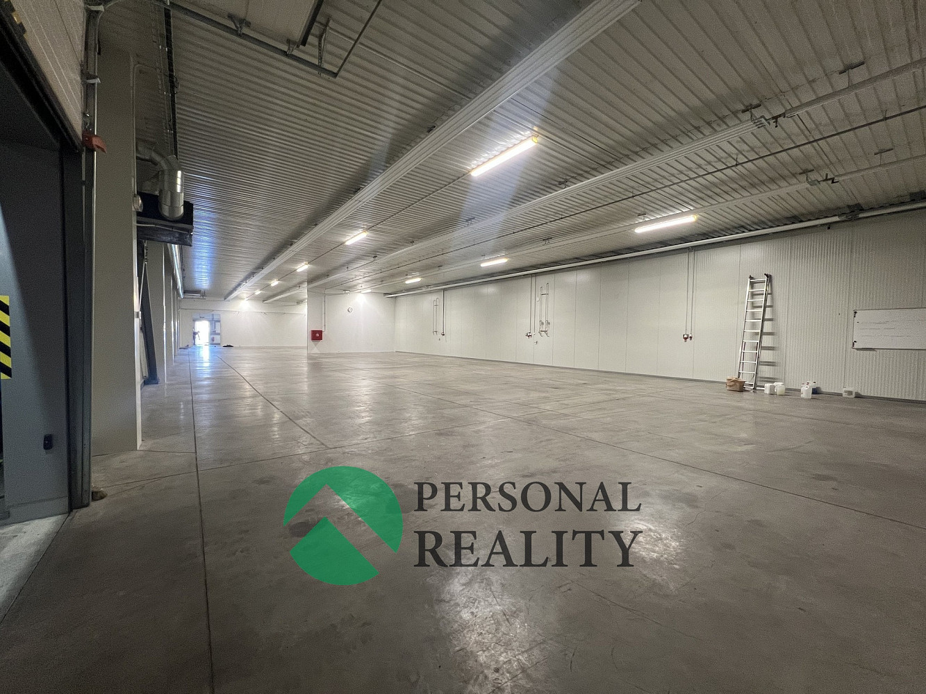 Pronájem výrobních prostor 1 106 m² – fotografie 5