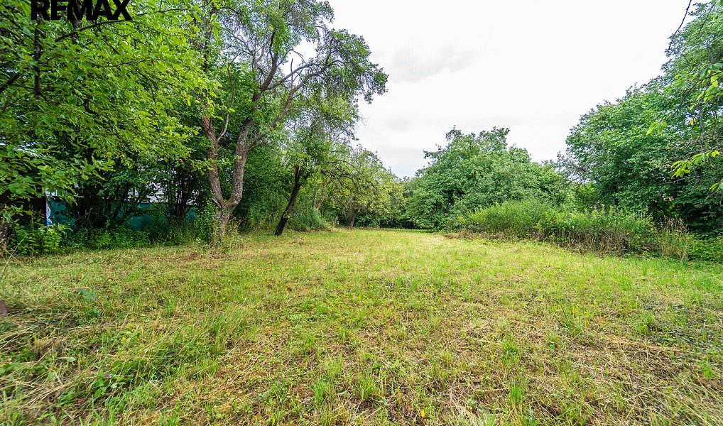 Prodej stavebního pozemku 999 m², Kamenice – náhled fotky 3