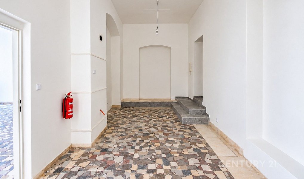 Pronájem obchodních prostor 70 m², Roudnice nad Labem – náhled fotky 3