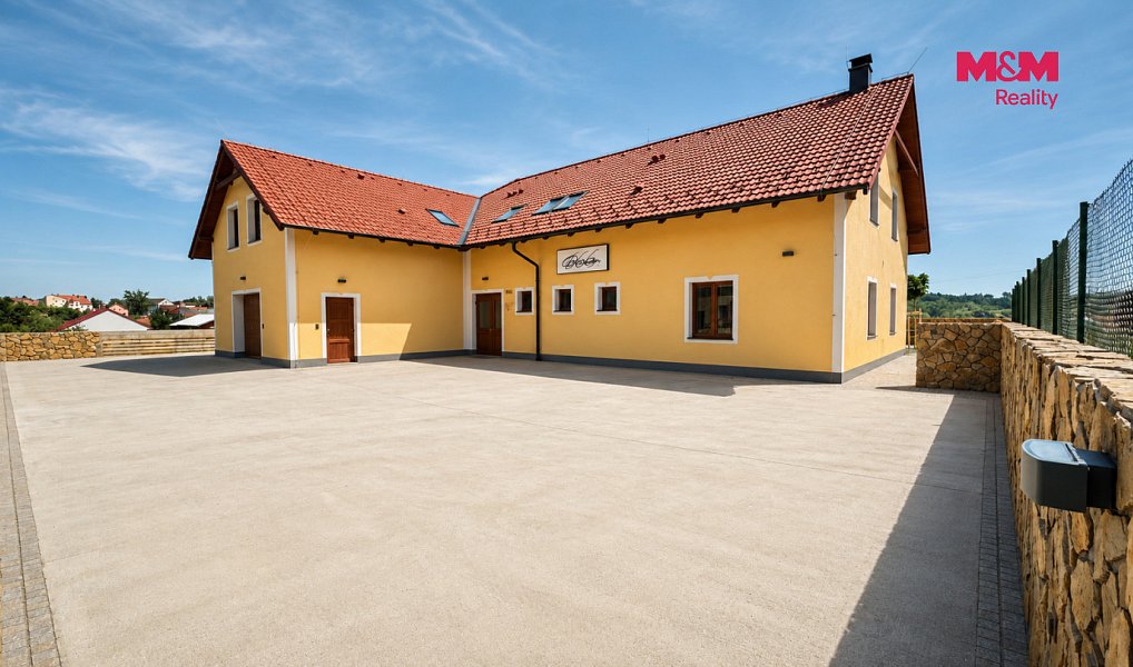 Prodej ubytovacího objektu 440 m², Slavonice – náhled fotky 30