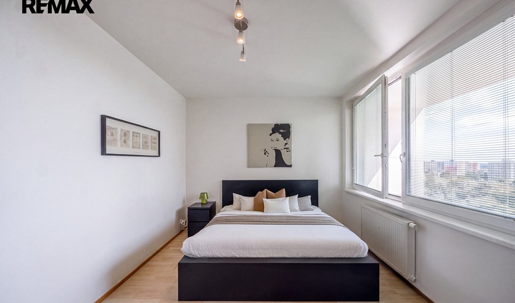 Prodej bytu 2+kk 64 m², Praha – náhled fotky 11