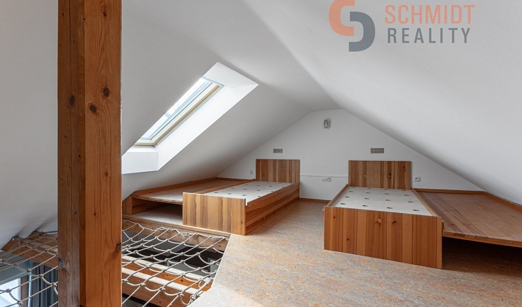Prodej ubytovacího objektu 310 m², Mikulov – náhled fotky 16