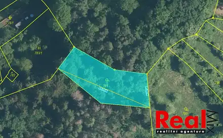 Prodej zahrady 1 173 m², Blansko - Lažánky