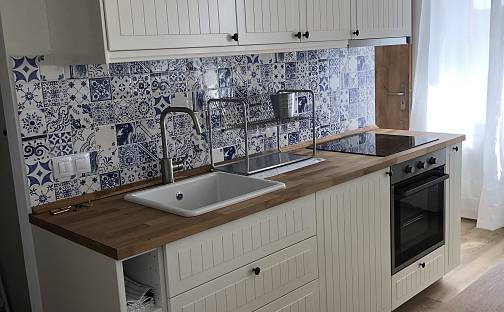 Pronájem bytu 2+kk 50 m², ČSA, Abertamy, okres Karlovy Vary