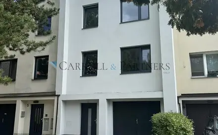 Pronájem domu 189 m² s pozemkem 174 m², Kubalova, Ostrava - Výškovice