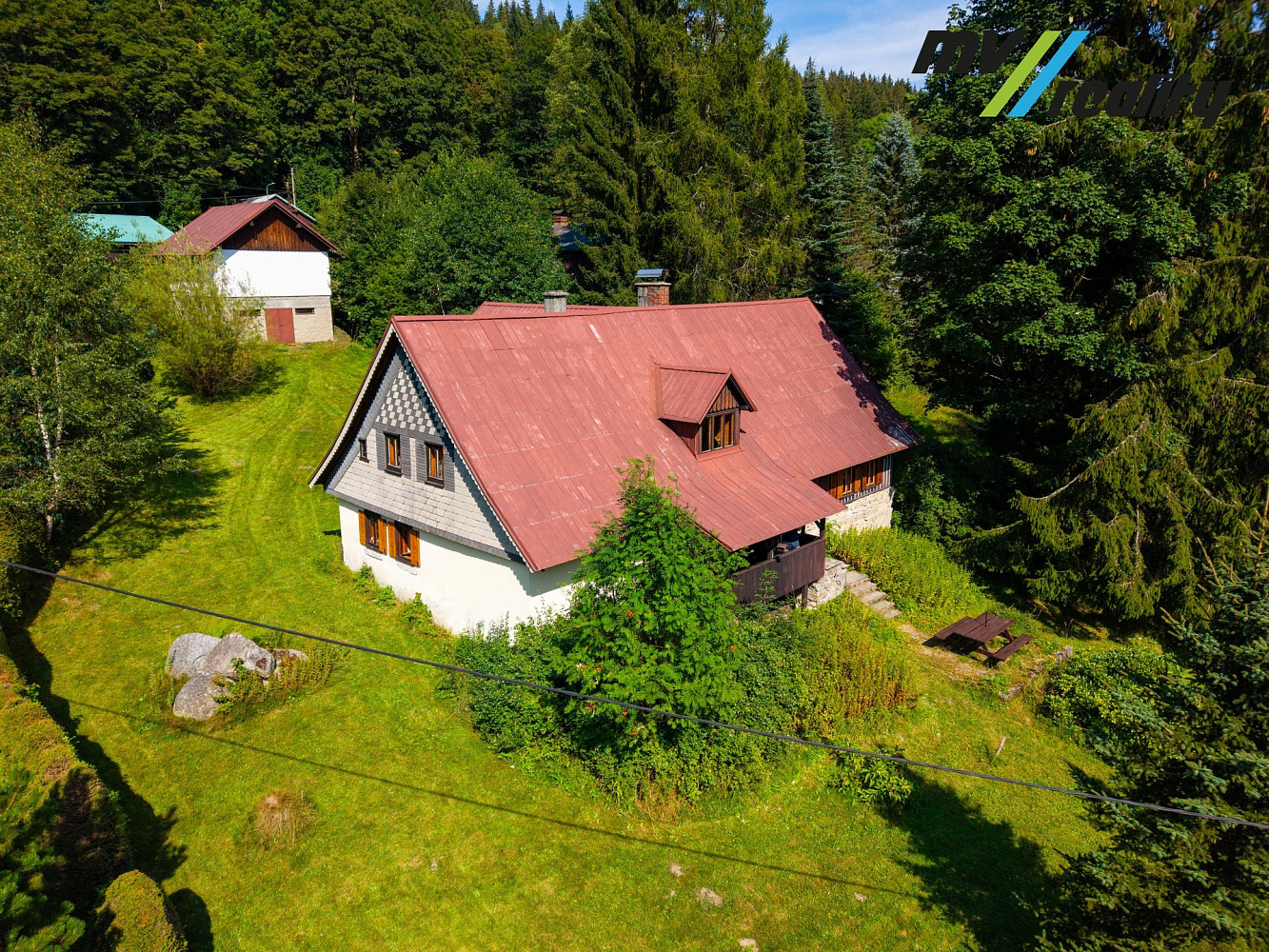 Prodej chaty/chalupy 198 m² s pozemkem 2 711 m²