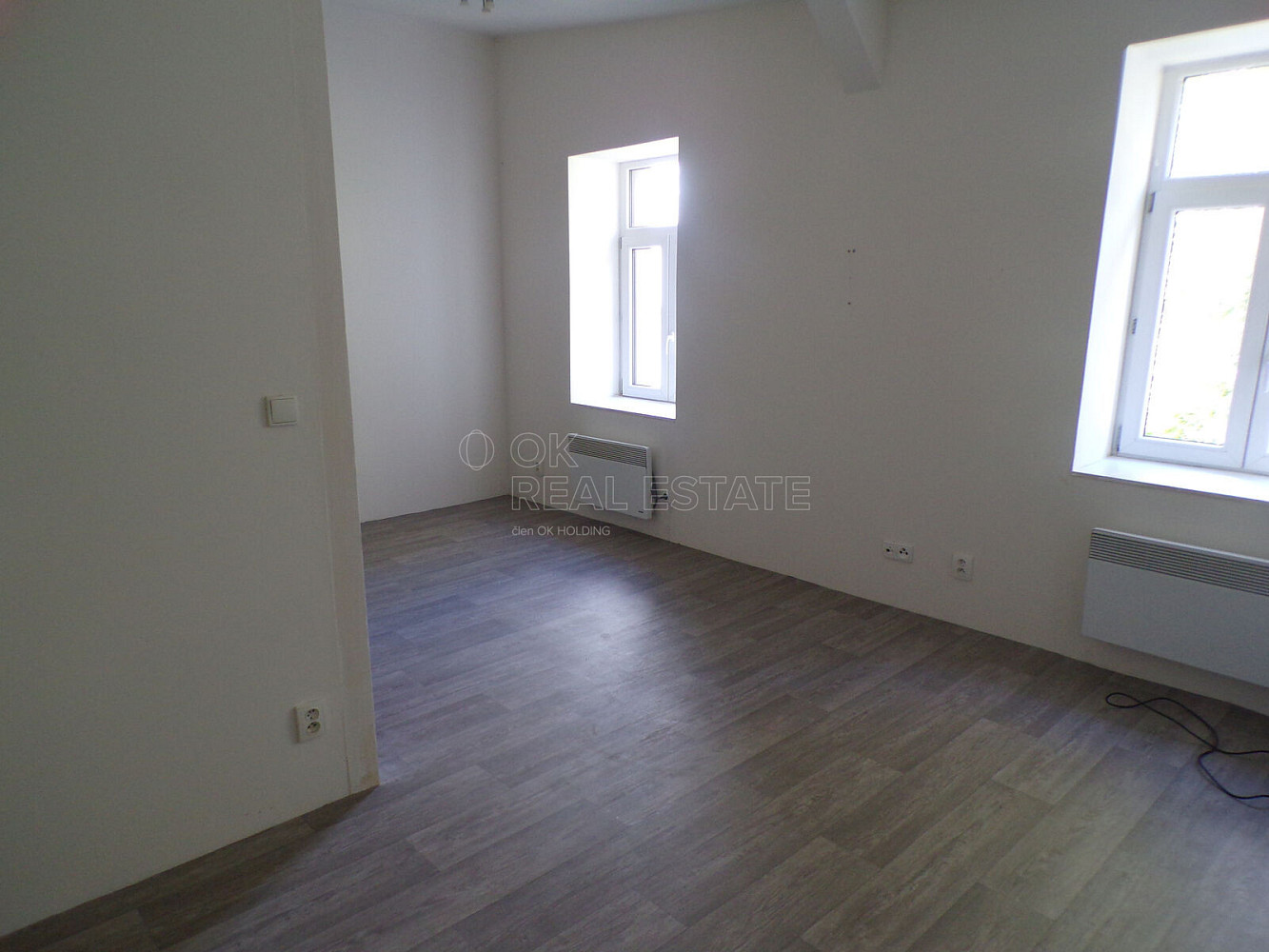 Pronájem bytu 1+kk 30 m² – fotografie 4