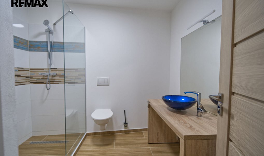 Prodej ubytovacího objektu 1 978 m², Jeseník – náhled fotky 16