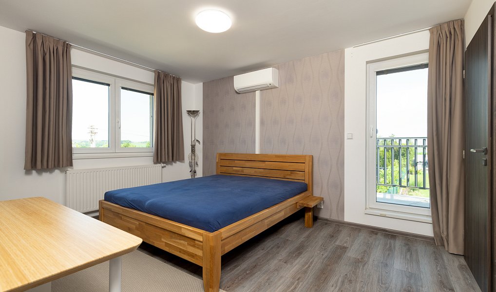 Prodej domu 241 m² s pozemkem 704 m², Klimkovice – náhled fotky 9