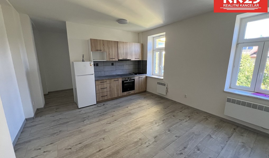 Pronájem bytu 1+kk 31 m², Mariánské Lázně – náhled fotky 3