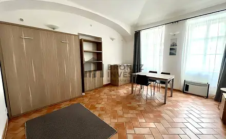 Pronájem bytu 2+1 50 m², Příčná, Praha 1 - Nové Město