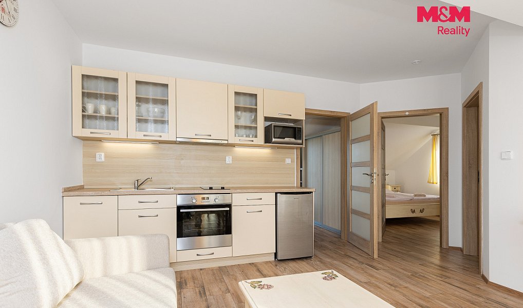Prodej domu 122 m² s pozemkem 328 m², Dříteč – náhled fotky 18